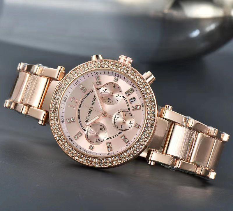 Michaell Kors Parker for her