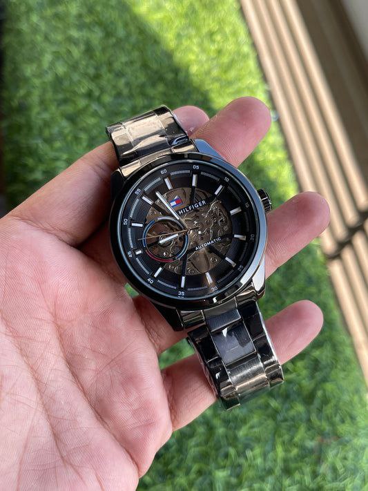TOMMY HILFIGER AUTOMATIC SKELETON
