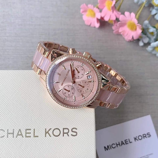 Michaell Kors ritz for her