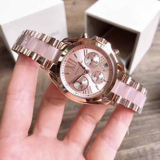 Michaell Kors Bradshaw for her