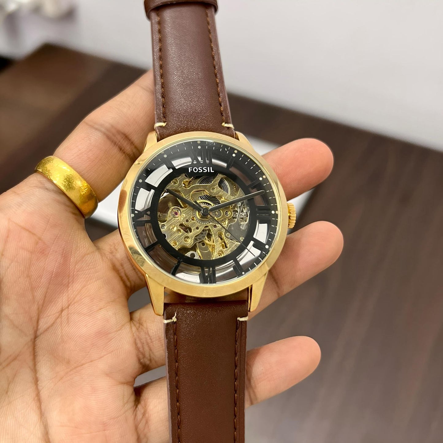 Fossill Townsman gold and brown