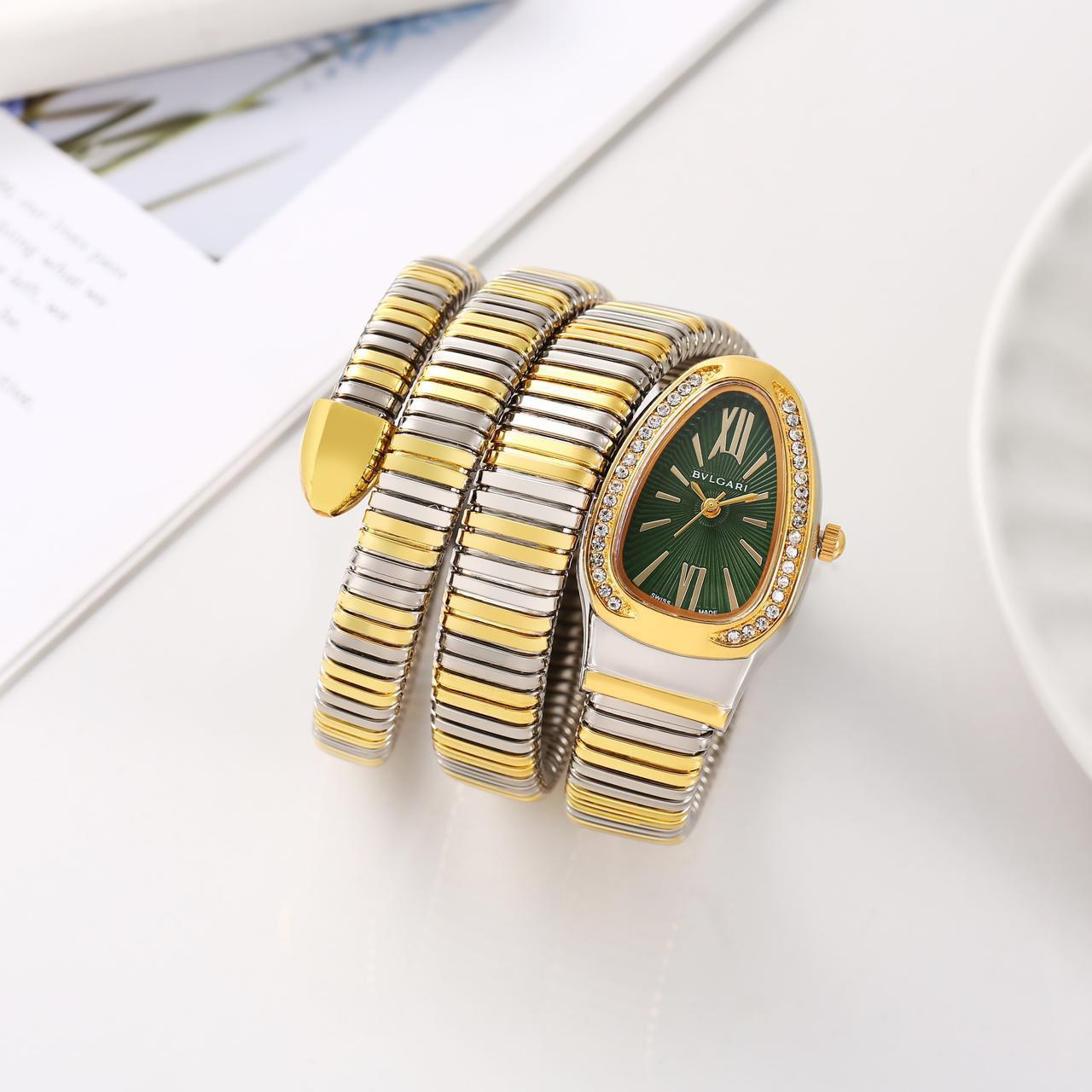 Bvlgarii Serpenti Snake for her